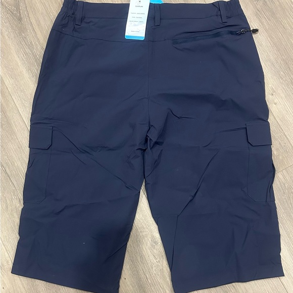 Men’s shorts - Picture 3 of 3